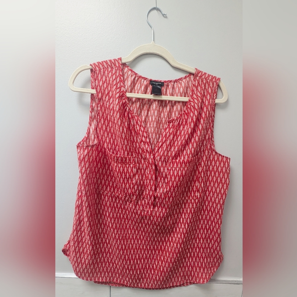 Ann Taylor red shell with v neck, size M
